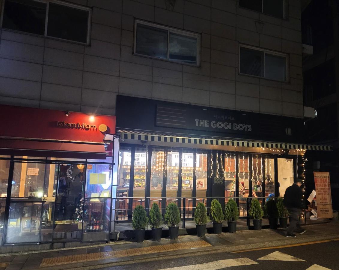 On The Main Street Of Hbc #4 Villa Seoul Eksteriør billede